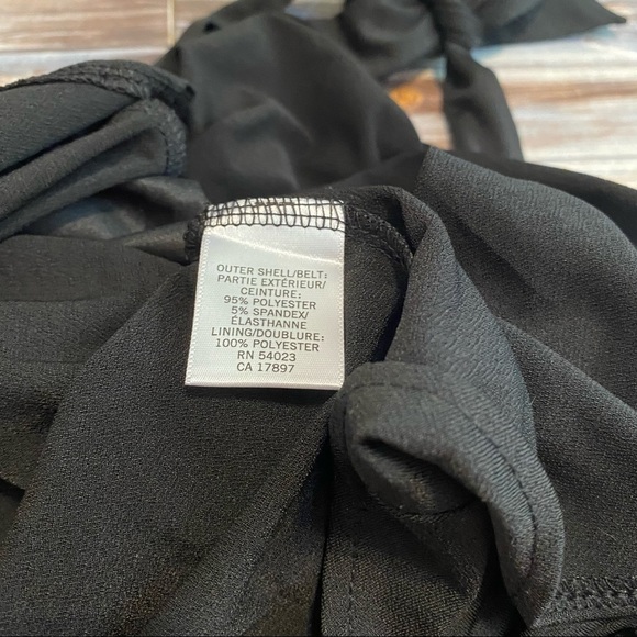 Banana Republic Draped Surplice Peplum Blouse XS - Picture 7 of 8